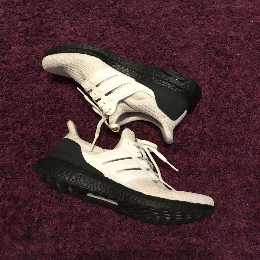 Adidas Ultraboost Size 8 in men’s